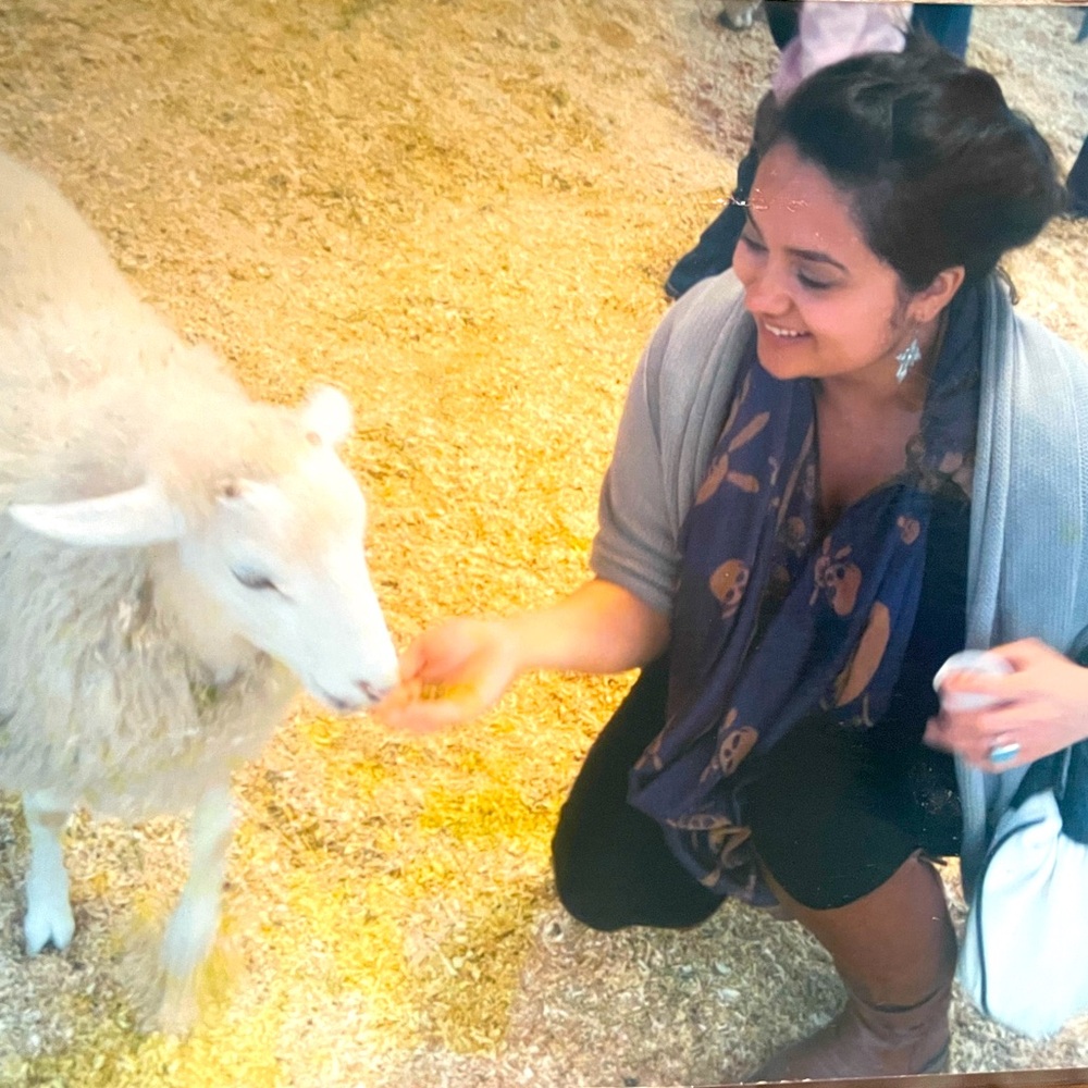 Meet your Posher, Vivian